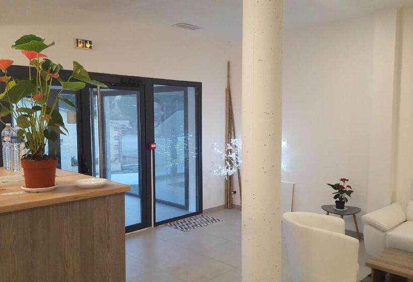 فندق Hôtel Restaurant Mas Del Gall