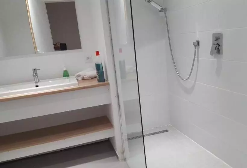 Hotelli Hôtel Restaurant Mas Del Gall