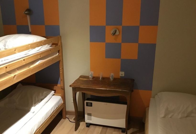 בית מלון כפרי La Châtaigneraie