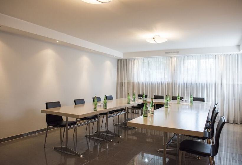 酒店 Restaurant Neuhaus