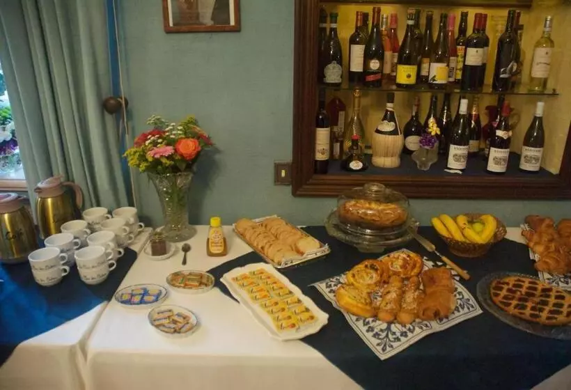 Le Clos Des Cedres B&b