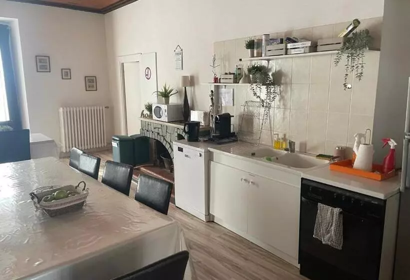 Majatalo Gîte:sur Le Chemin