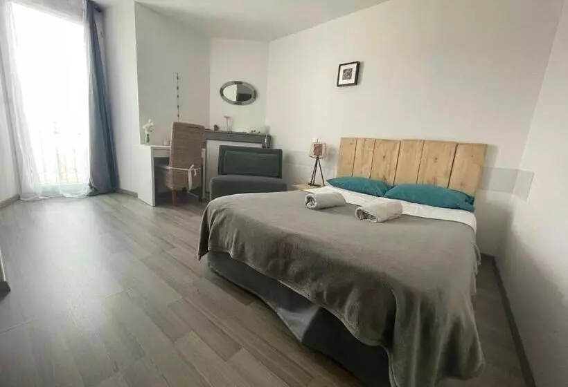 Majatalo Gîte:sur Le Chemin