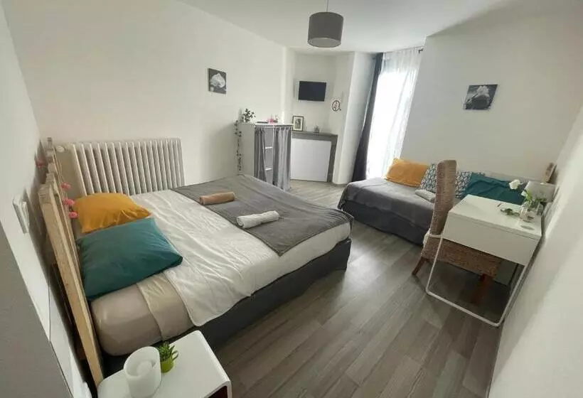 Majatalo Gîte:sur Le Chemin