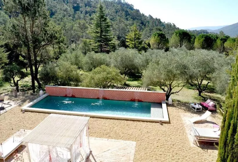 ペンション La Bastide De La Provence Verte, Chambres D Hôtes