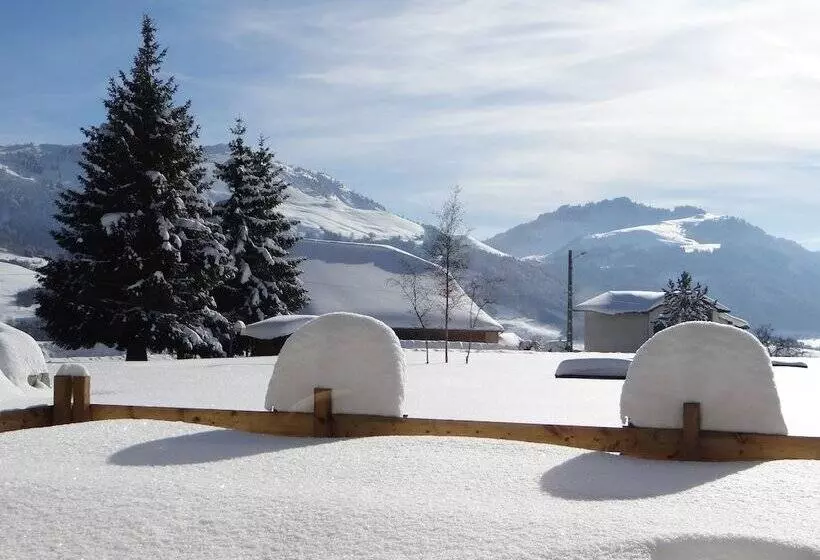 Lomakeskus Les Cimes Du Léman