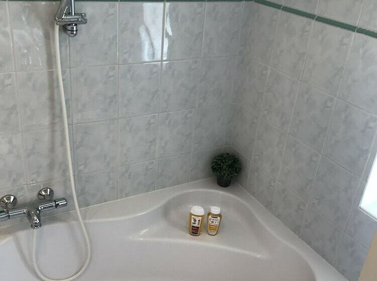 ベッドアンドブレックファースト Ancienne Ecole Du Chapuy