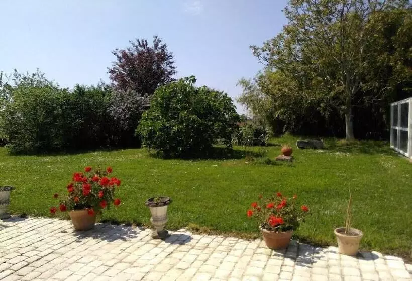 Aamiaismajoitus (B&B) La Ferme Du Bien Etre