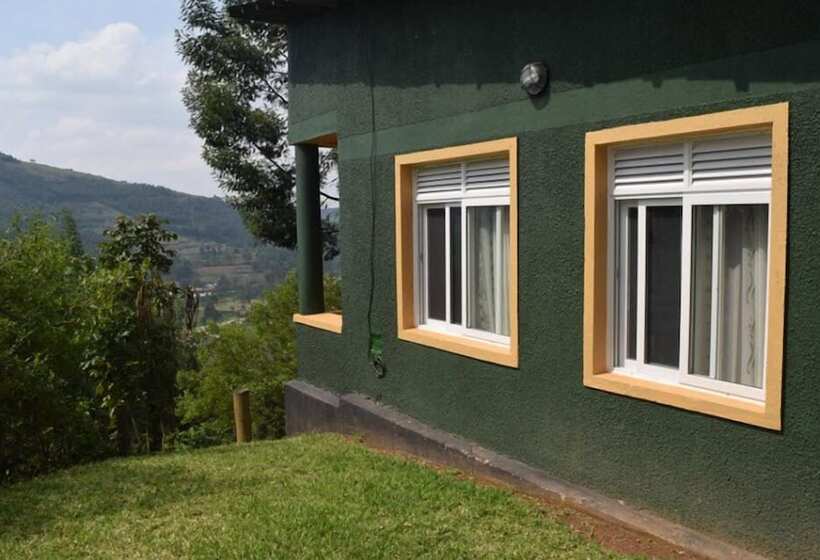 تختخواب و صبحانه Summit Safari Lodge