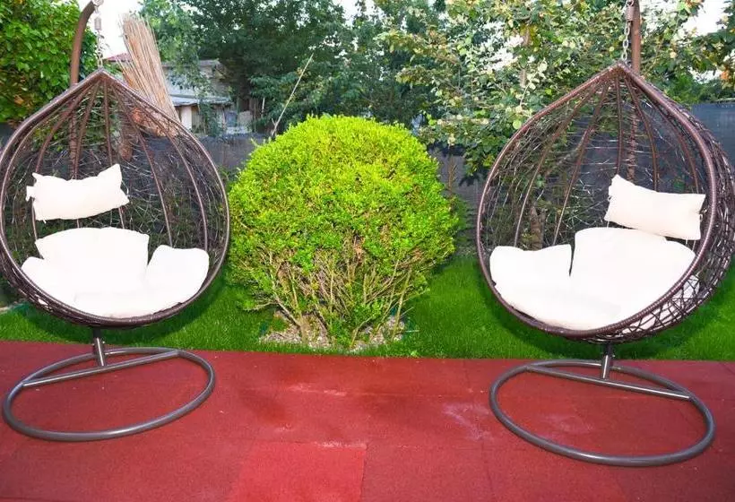 Delta Est Hotel & Restaurant