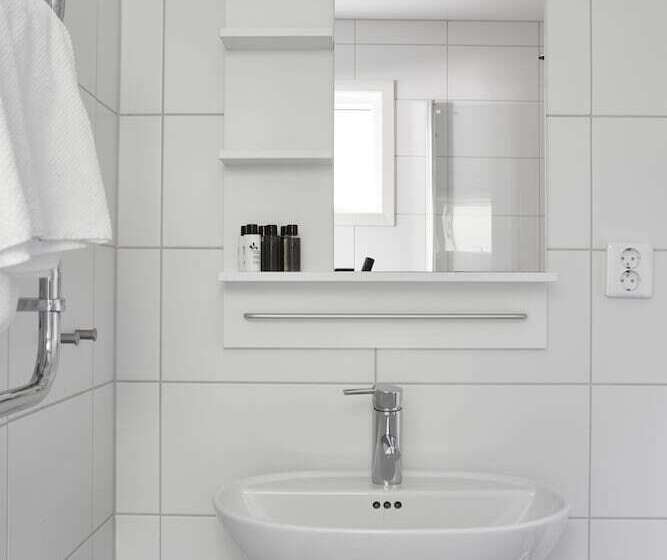 בית מלון כפרי First Camp Sjöstugan älmhult