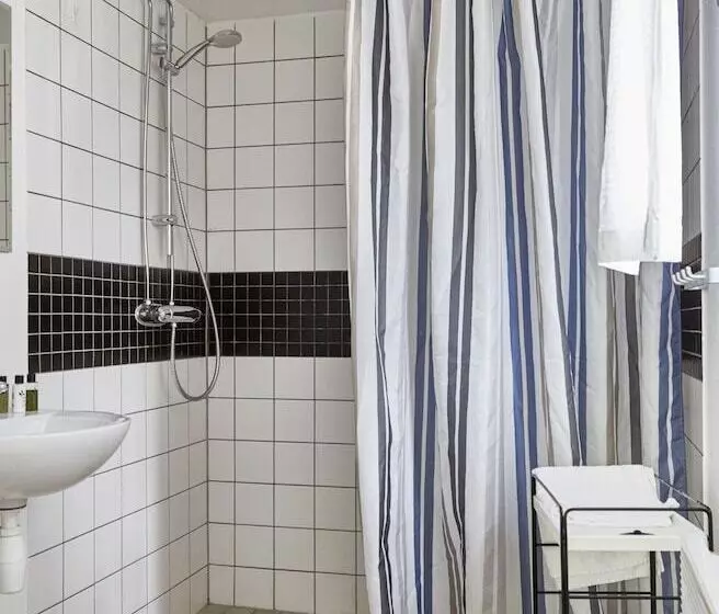 ホテル First Camp Sjöstugan   älmhult