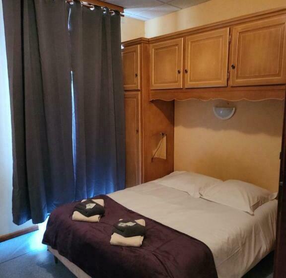 בית מלון כפרי Le Clos Fleuri