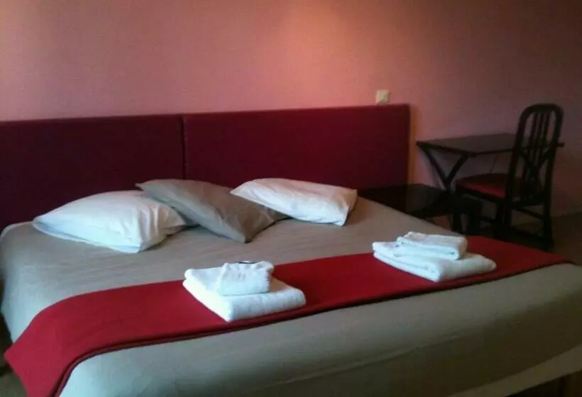 Hotelli Le Clos Fleuri