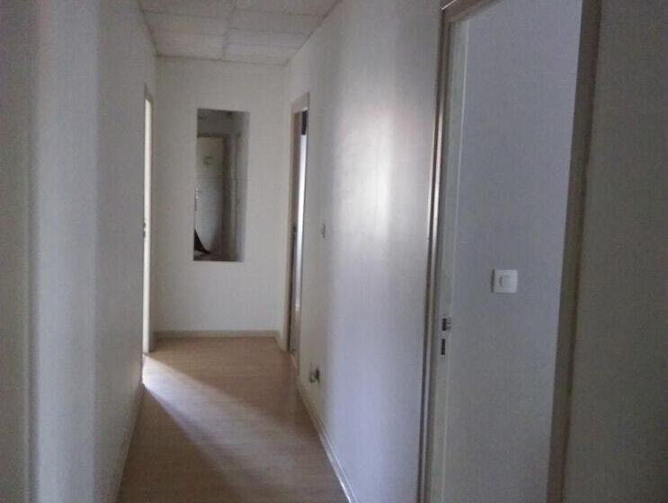 בית מלון כפרי Le Clos Fleuri