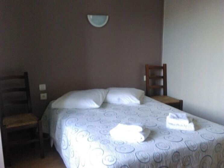 בית מלון כפרי Le Clos Fleuri