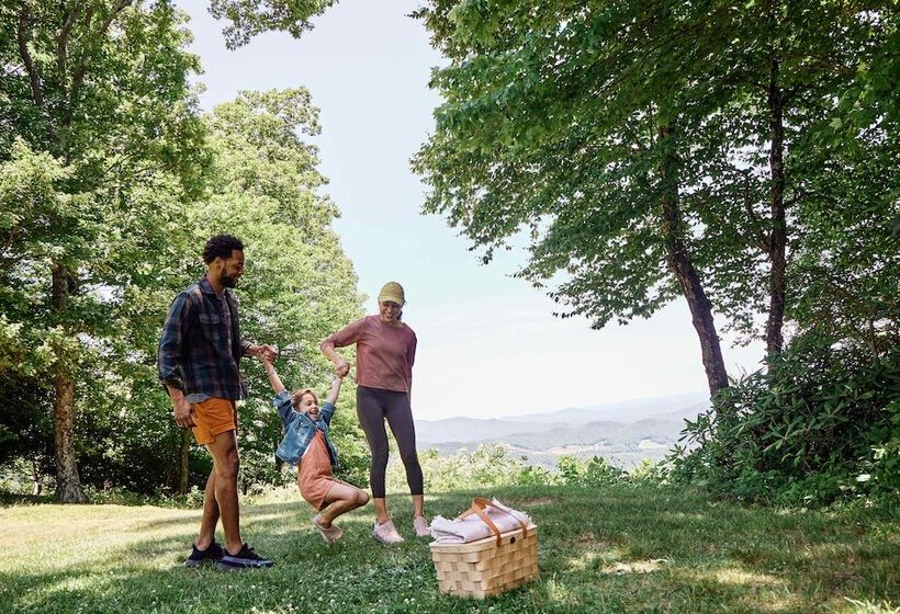 ホテル Primland Resort, Auberge Resorts Collection