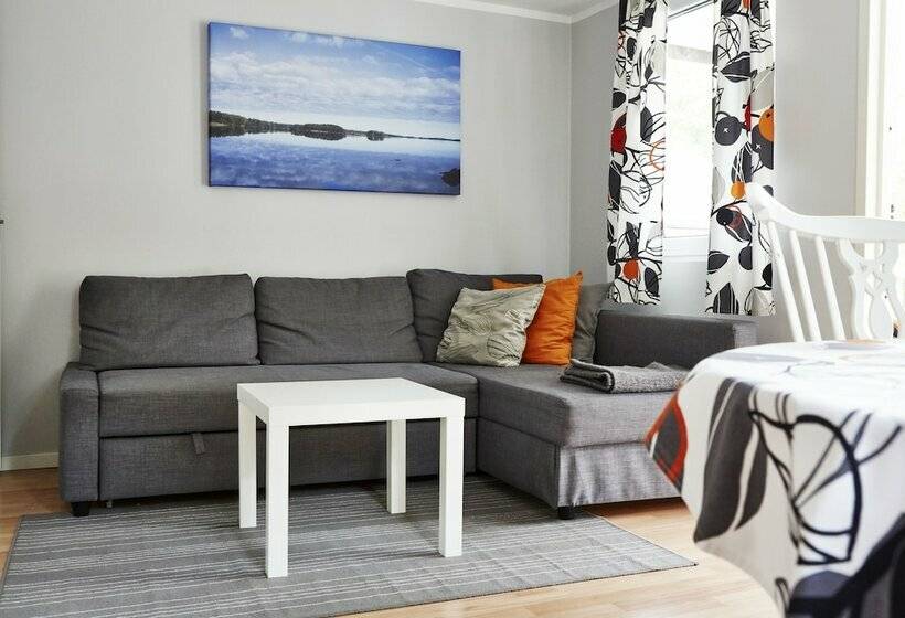 בית מלון כפרי First Camp Sjöstugan älmhult