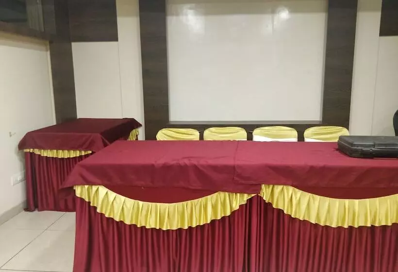 Hotelli Vits Kalyan Bhiwandi