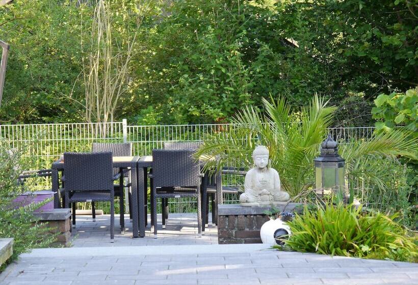 Landhaus Sonnenhut B&b