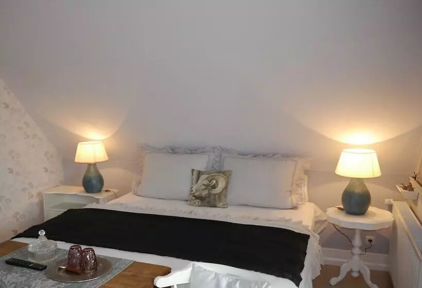 Landhaus Sonnenhut B&b