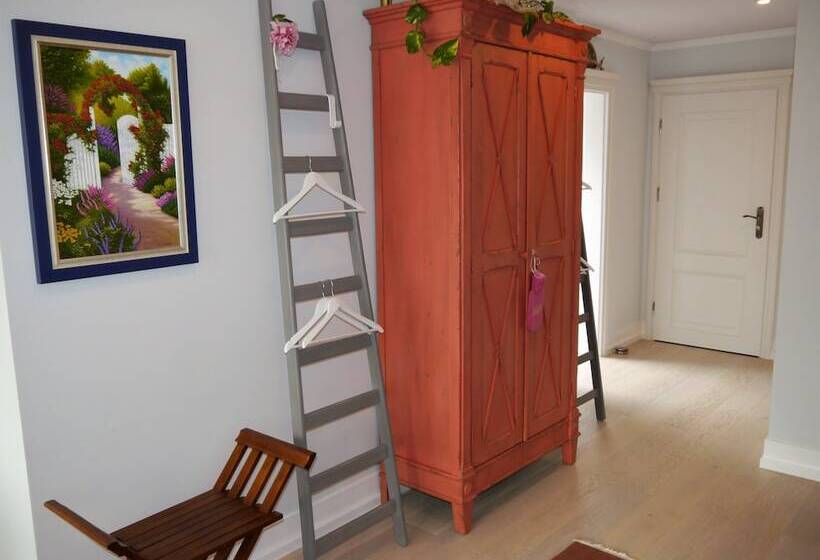 Landhaus Sonnenhut B&b