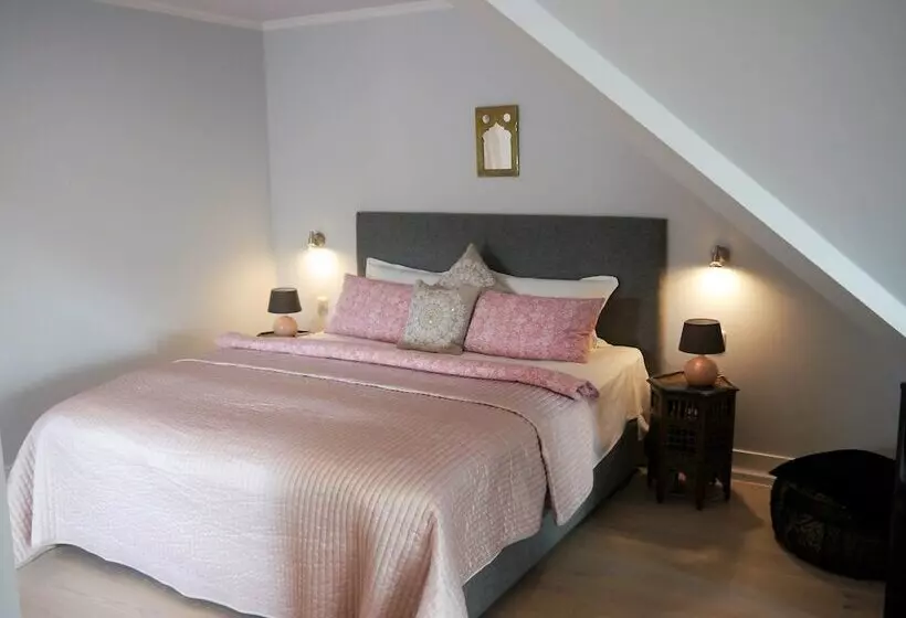 Landhaus Sonnenhut B&b