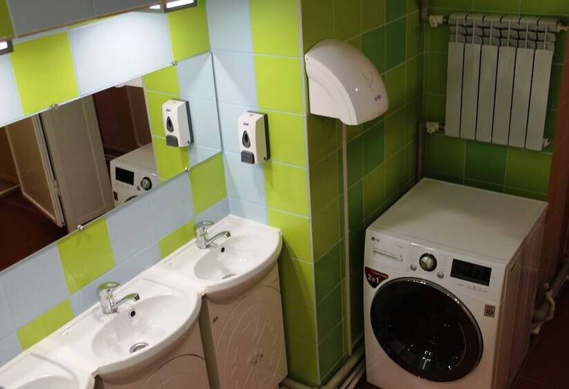 Mini Hotel Vizit   Hostel