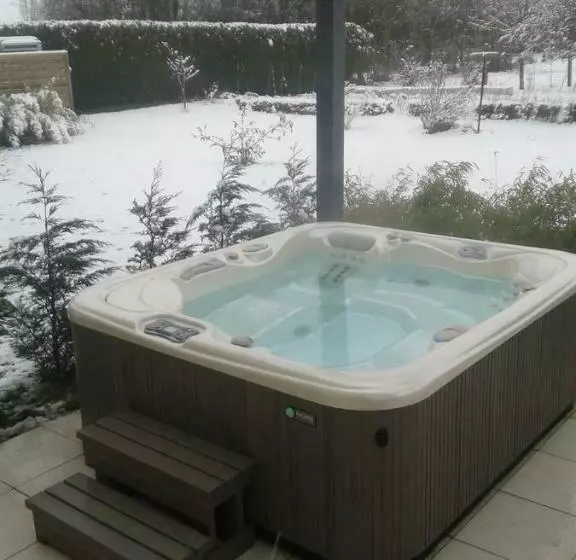 Majatalo Le Chateau De Buchy