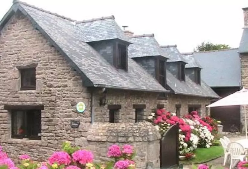 ペンション Gite De Kerberso