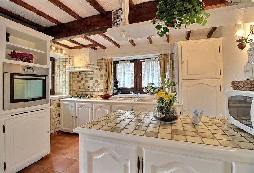 بنسيون Gite De Kerberso