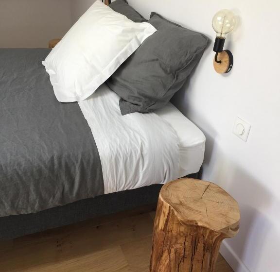 بنسيون La Garoffe