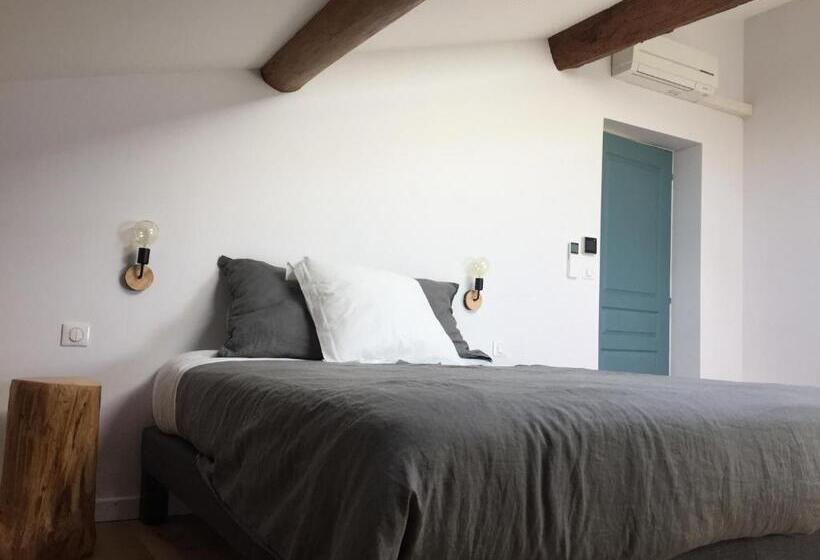 بنسيون La Garoffe