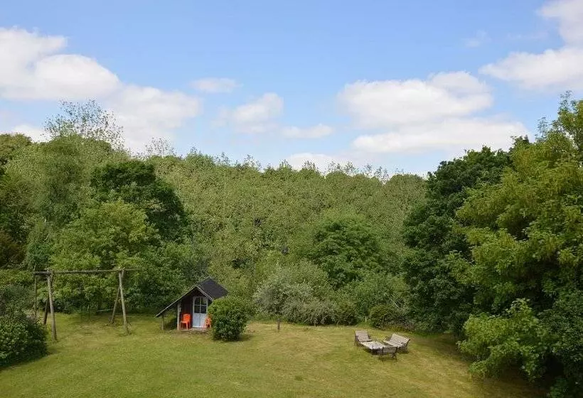 Majatalo La Grange De Coatelan