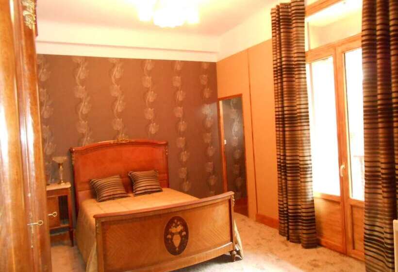 פנסיון La Passagere