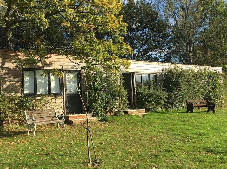 Thatched Cottage B&b