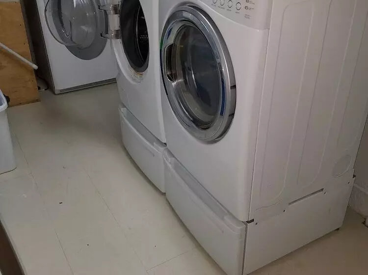 Tropical Oasis Estate