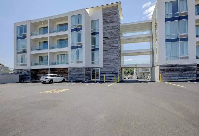 Hotelli Beachwalk At Sea Bright