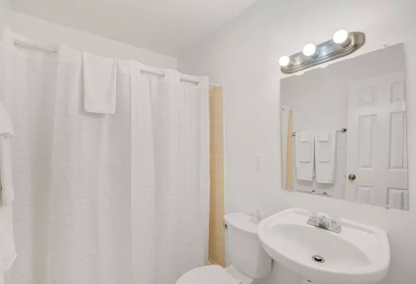 Hotelli Beachwalk At Sea Bright