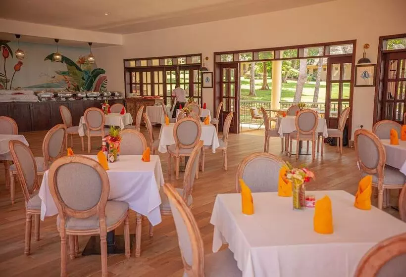 هتل Brovad Sands Lodge