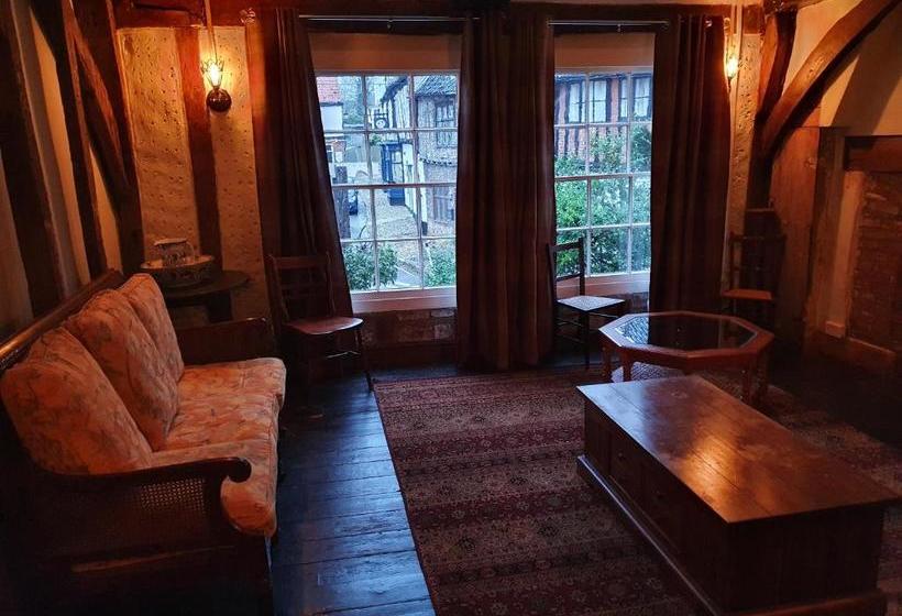 Отель The Bull Inn Walsingham