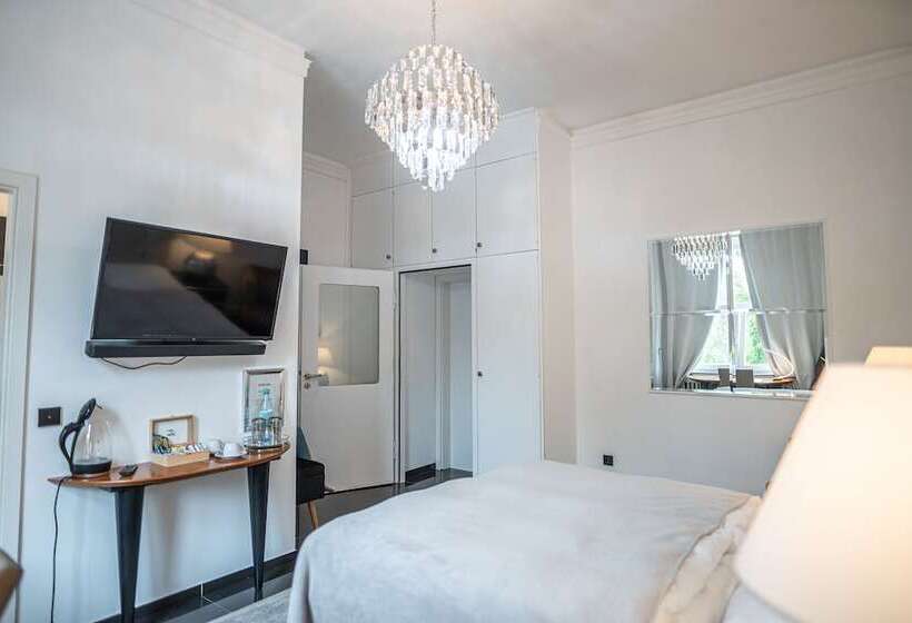 Отель Villa Bowdy