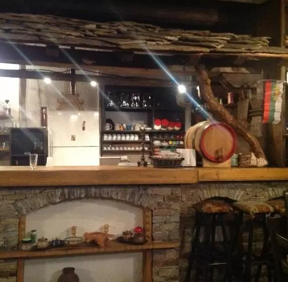 ペンション Bazoteva House