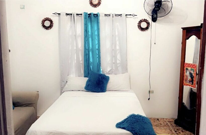 پانسیون Diamonds