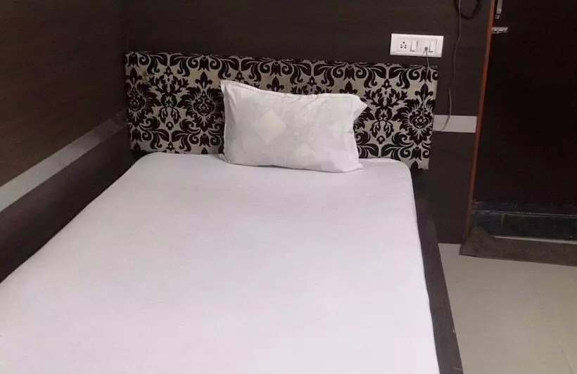 Spot On 44183 Hotel Rajasthan Fort