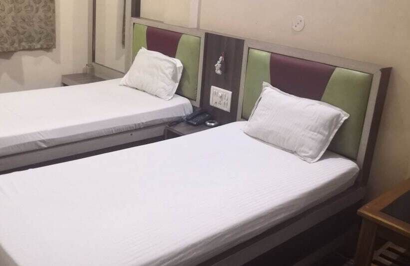 Spot On 44183 Hotel Rajasthan Fort