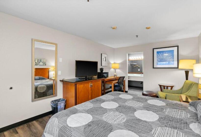 Hotel Basecamp Puyallup A Travelodge By Wyndham