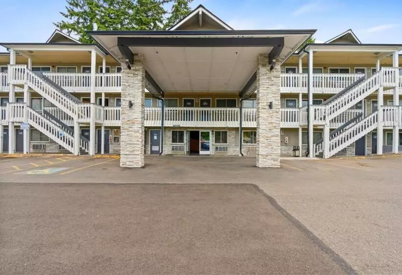 酒店 Basecamp Puyallup A Travelodge By Wyndham