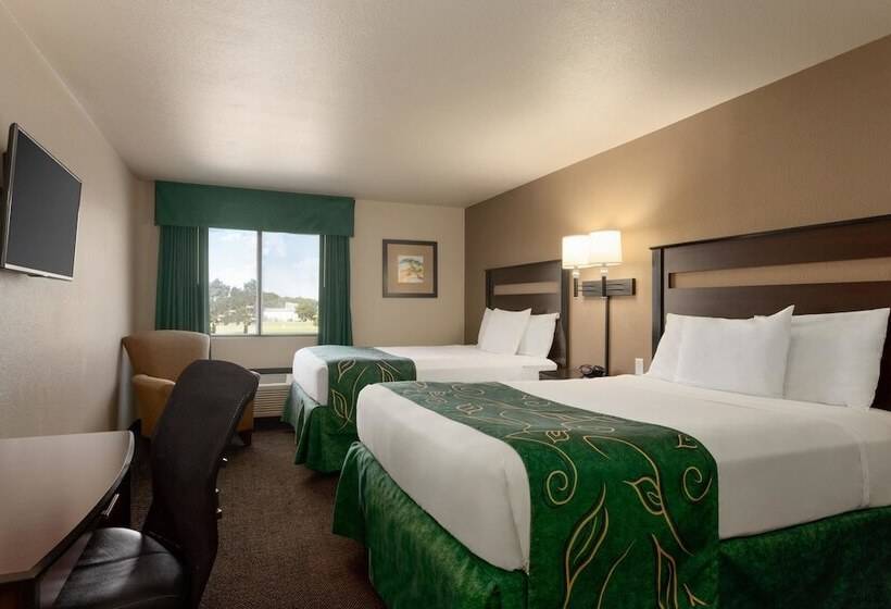 בית מלון כפרי Baymont By Wyndham Wellington