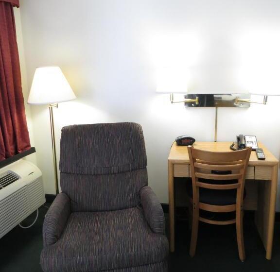 בית מלון כפרי Baymont By Wyndham Wellington